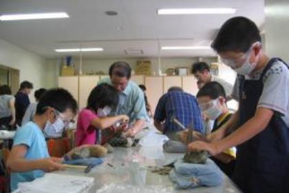 札幌市博物館活動センター体験学習会「化石研究体験教室」