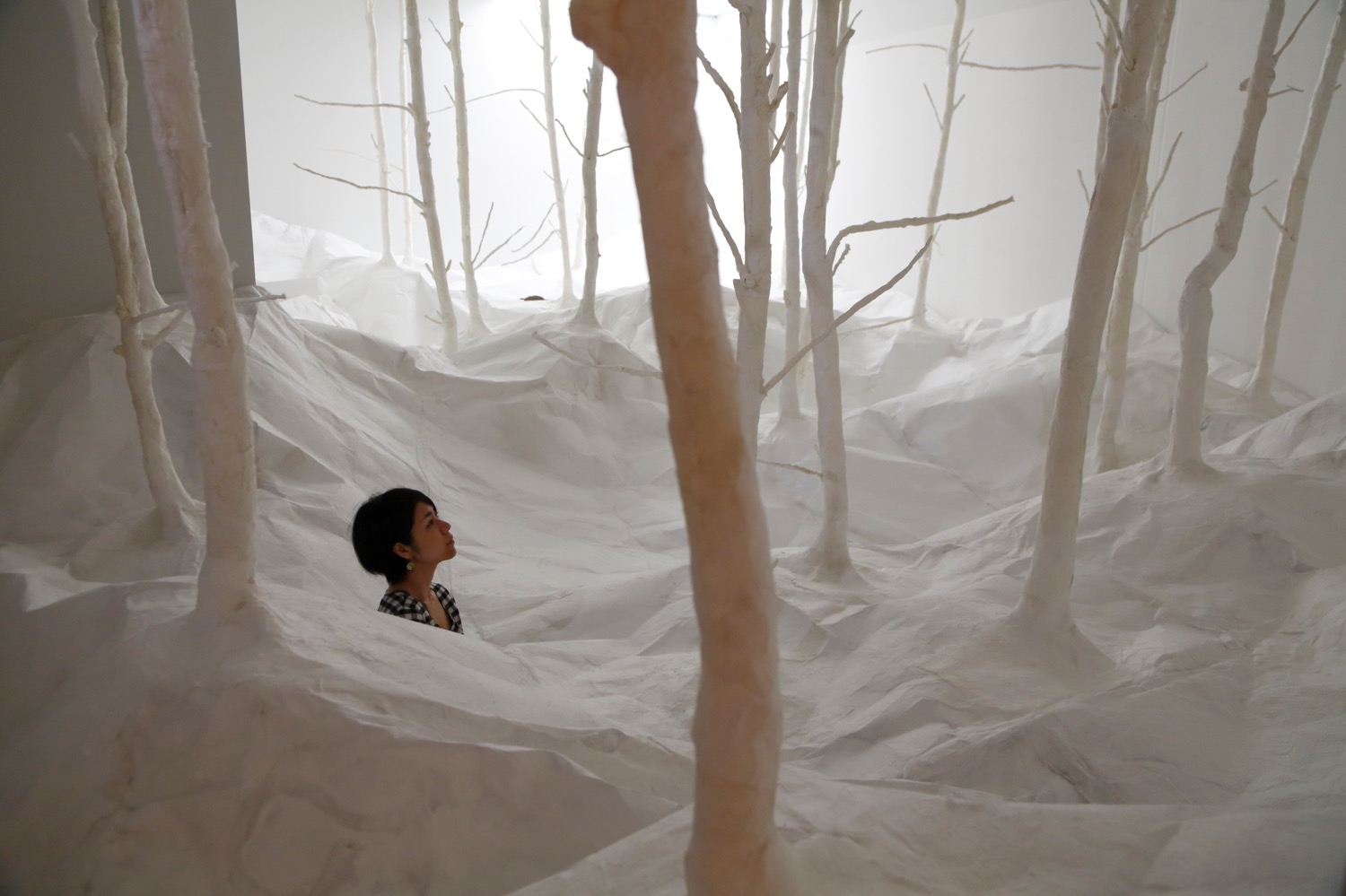 栗林 隆《ヴァルト・アウス・ヴァルト（林による林）》2014,Photo by KIOKU Keizo