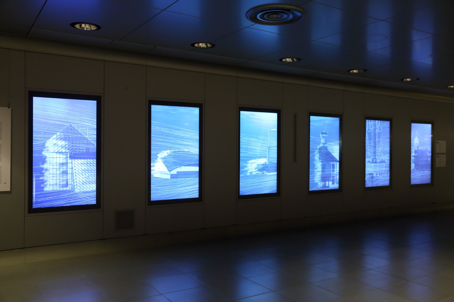 ジョン・ビョンサム《デジタル・メㇺ》2014,Photo by KIOKU Keizo