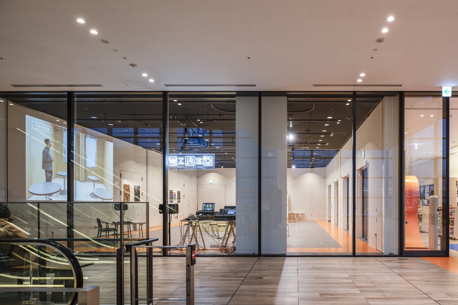 SIAF2024ビジターセンター＠SCARTS, Photo：Kei Furuse (GAZE fotographica)