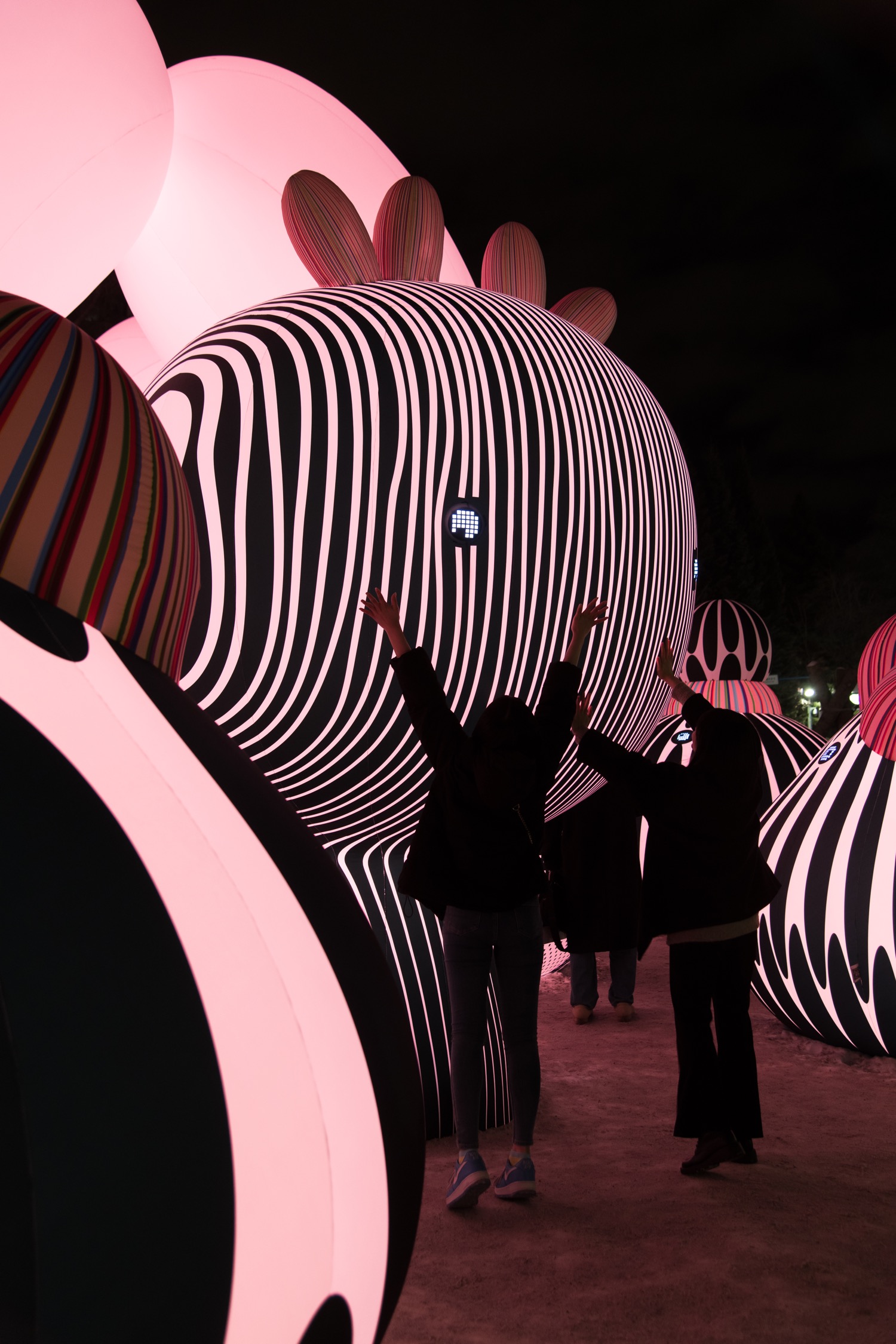 エネス《Airship Orchestra》  ENESS, Photo by KOMAKI Yoshisato